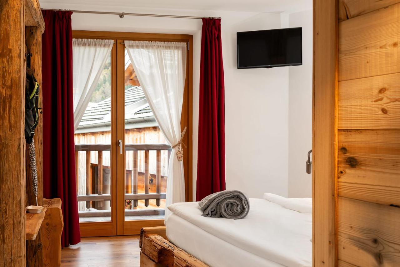 Taibon B&B Sot L'Agner - Ospitalita Diffusa Conca Agordina المظهر الخارجي الصورة